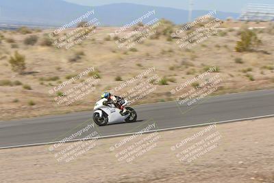 media/Apr-20-2025-AHRMA (Sun) [[393a79c373]]/Race/Group 11 early race/Turn 4b/